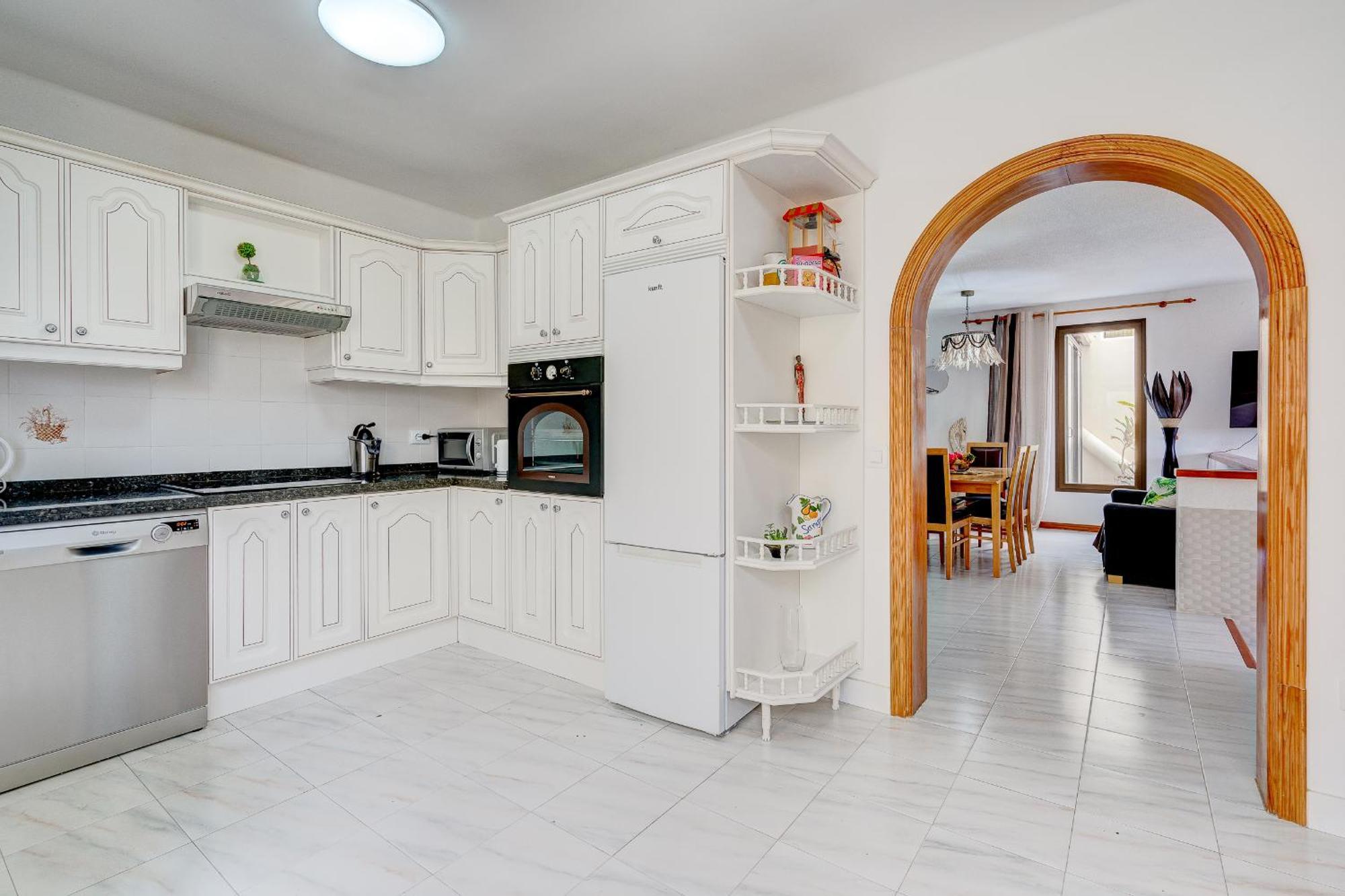 Villa Natali ,Luxury 3-Levels Large Villa On Tenerife, Ocean View, Private Poo L& Barbecue Area Costa Adeje  Exterior foto
